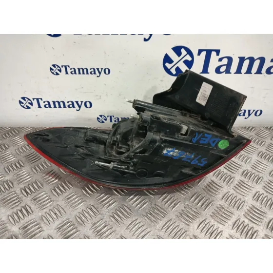 Piloto Trasero Derecho para Opel Astra K Sports Tourer (B16)