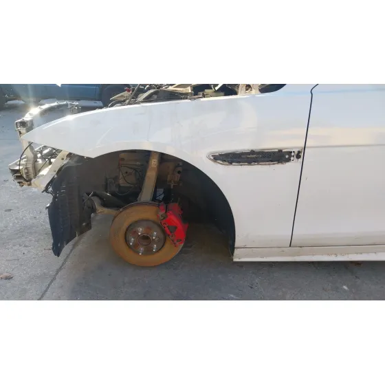Aleta Delantera Izquierda para Jaguar Xe (X760)