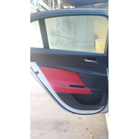 Elevalunas Trasero Izquierdo para Jaguar Xe (X760)