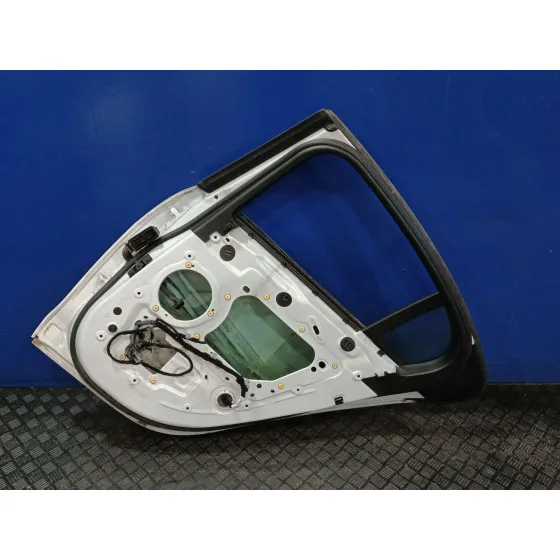 Puerta Trasera Derecha para Jaguar Xe (X760)