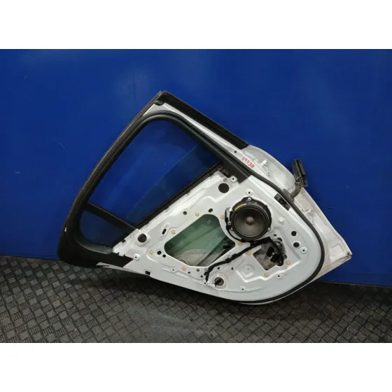 Puerta Trasera Izquierda para Jaguar Xe (X760)