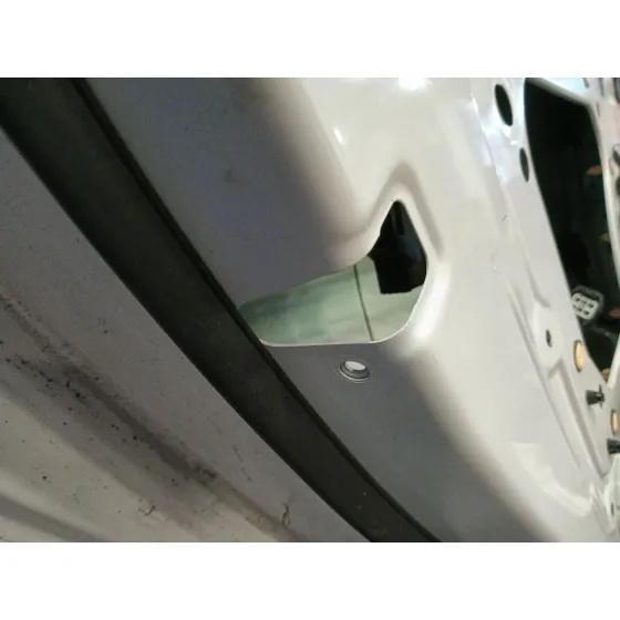 Puerta Trasera Izquierda para Jaguar Xe (X760)