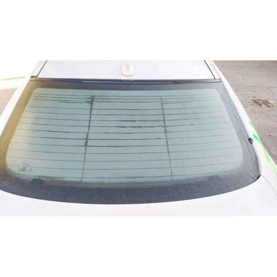 Luna Trasera para Jaguar Xe (X760)
