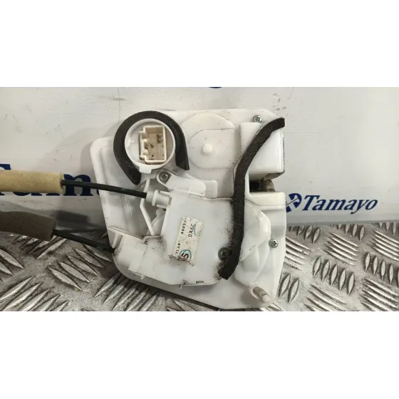 Cerradura Puerta Trasera Derecha para Mazda 2 Lim. ()
