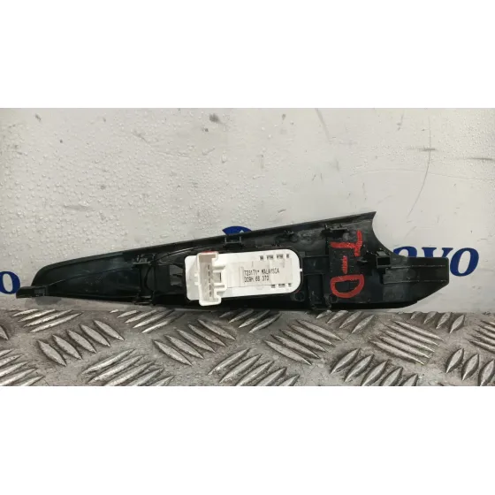 Mando Elevalunas Trasero Derecho para Mazda 2 Lim. ()