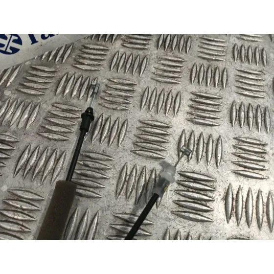 Cerradura Puerta Delantera Izquierda para Mazda 2 Lim. ()