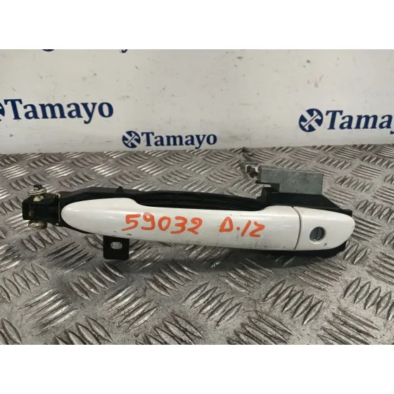 Maneta Exterior Delantera Izquierda para Mazda 2 Lim. ()