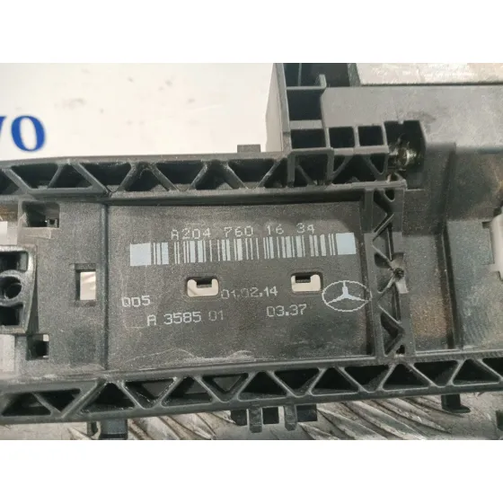 Soporte para Mercedes-Benz Clase A (W176)