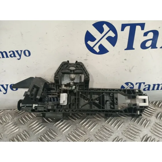 Soporte para Mercedes-Benz Clase A (W176)
