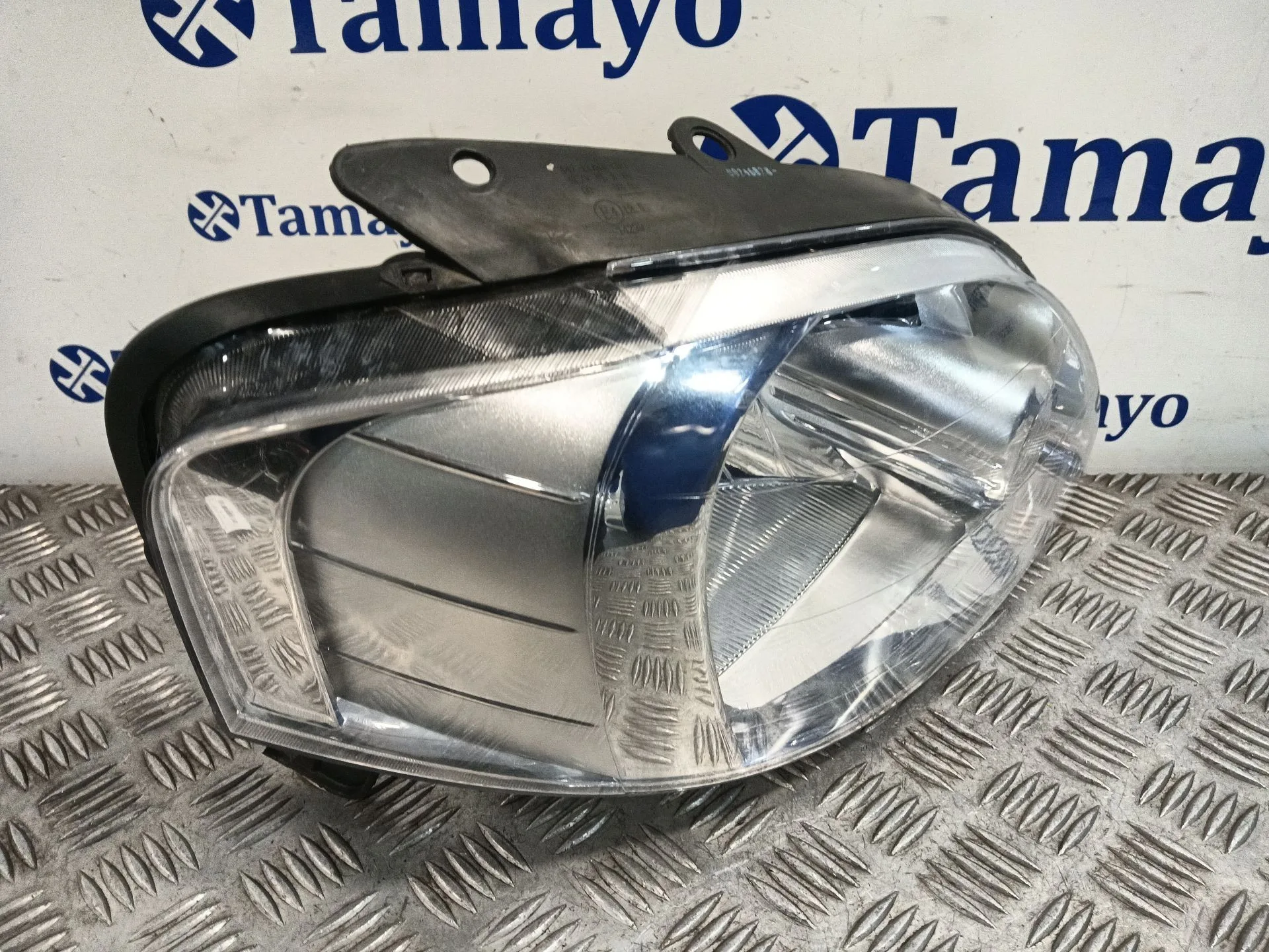 Faro Derecho para Volkswagen Fox Hatchback (5Z1, 5Z3, 5Z4, 5Z5)