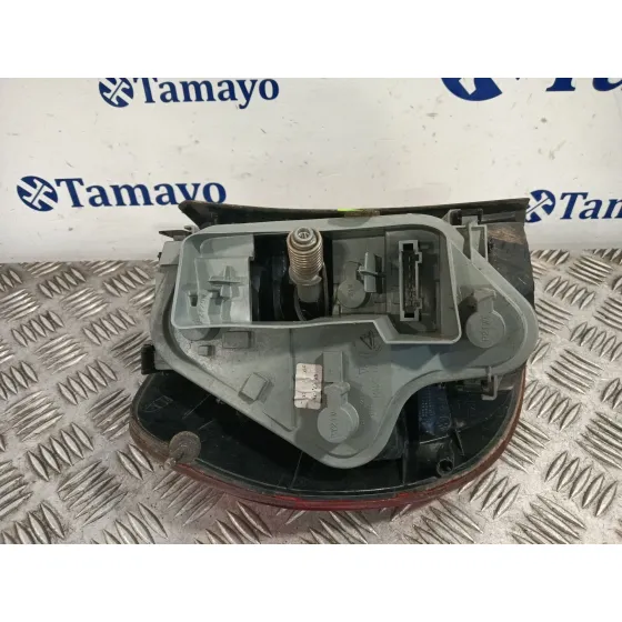 Piloto Trasero Derecho para Volkswagen Fox Hatchback (5Z1, 5Z3, 5Z4, 5Z5)