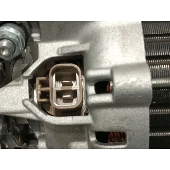 Alternador para Mitsubishi Montero (V60/V70)