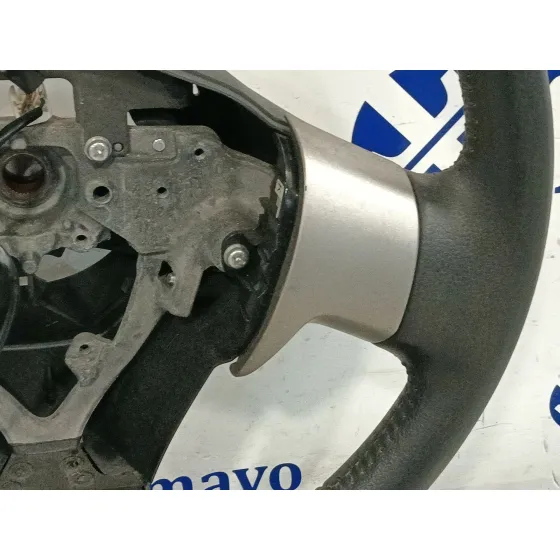 Volante para Toyota Auris