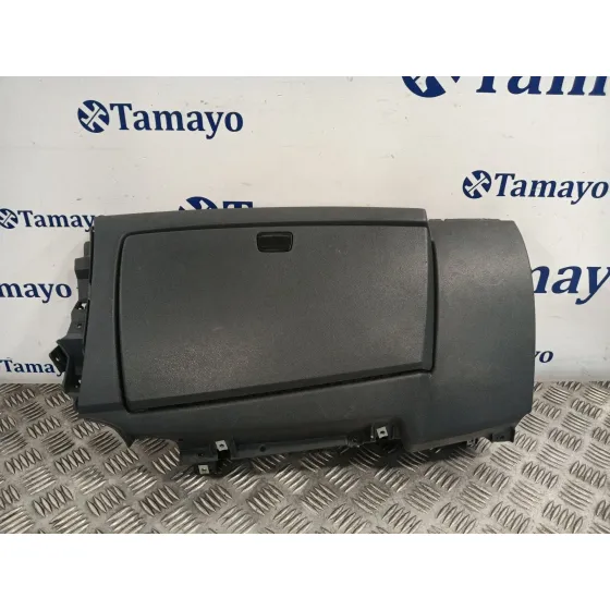 Guantera para Bmw Serie 1 Berlina (E81/E87)