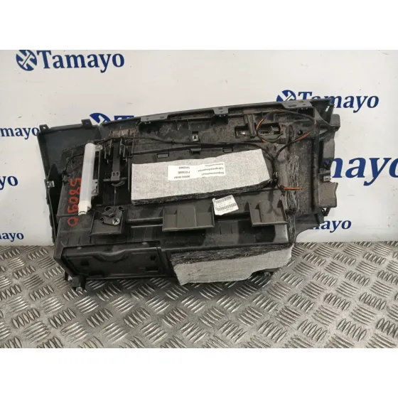 Guantera para Bmw Serie 1 Berlina (E81/E87)