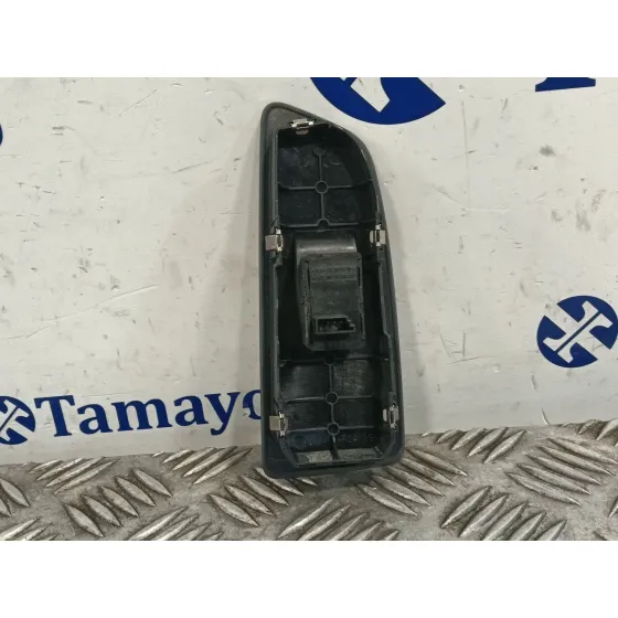 Mando Elevalunas Delantero Derecho para Bmw Serie 1 Berlina (E81/E87)