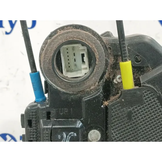 Cerradura Puerta Trasera Derecha para Toyota Auris