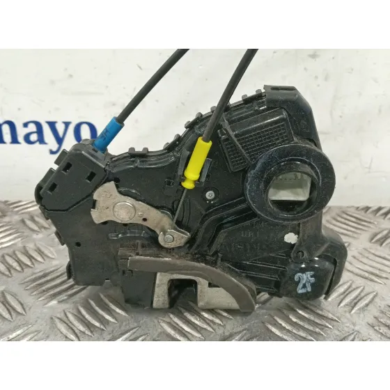 Cerradura Puerta Delantera Derecha para Toyota Auris