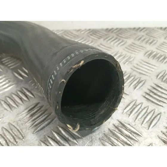 Tubo para Volvo V40 Hatchback (525)