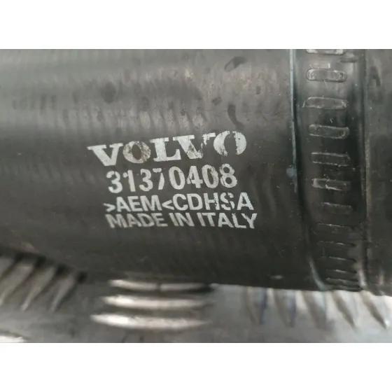 Tubo para Volvo V40 Hatchback (525)