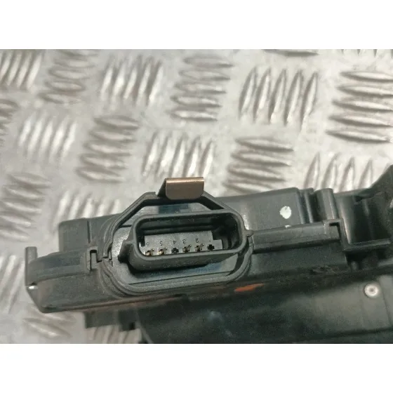 Cerradura Puerta Delantera Derecha para Renault Clio Iv (Bh_)