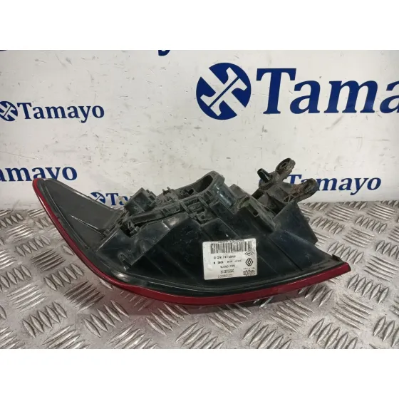Piloto Trasero Derecho para Renault Clio Iv (Bh_)