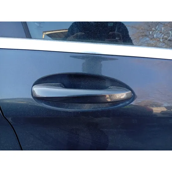 Maneta Exterior Delantera Derecha para Mercedes-Benz Clase C (W205)