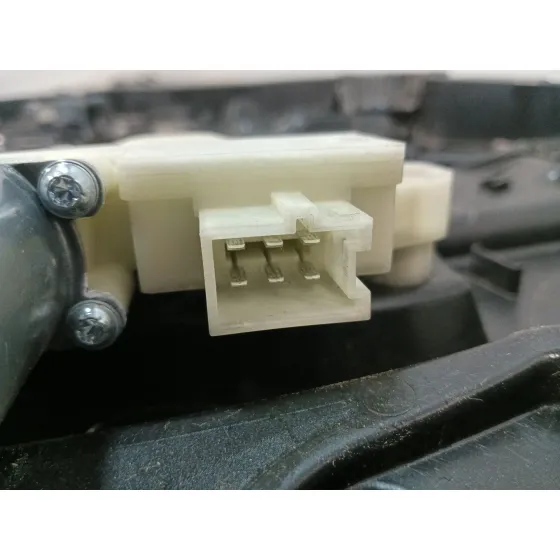 Elevalunas Delantero Derecho para Mercedes-Benz Clase C (W205)