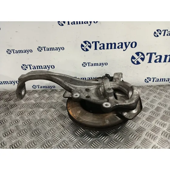 Mangueta Delantera Izquierda para Mercedes-Benz Clase C (W205)