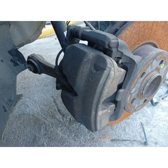 Pinza Freno Delantera Derecha para Mercedes-Benz Clase C (W205)