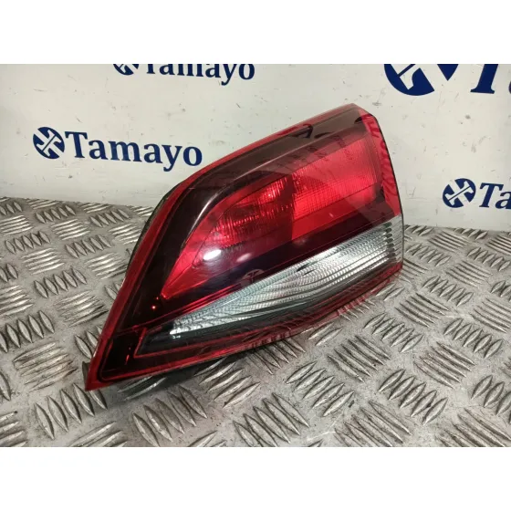 Piloto Trasero Derecho Interior para Opel Astra K Sports Tourer (B16)