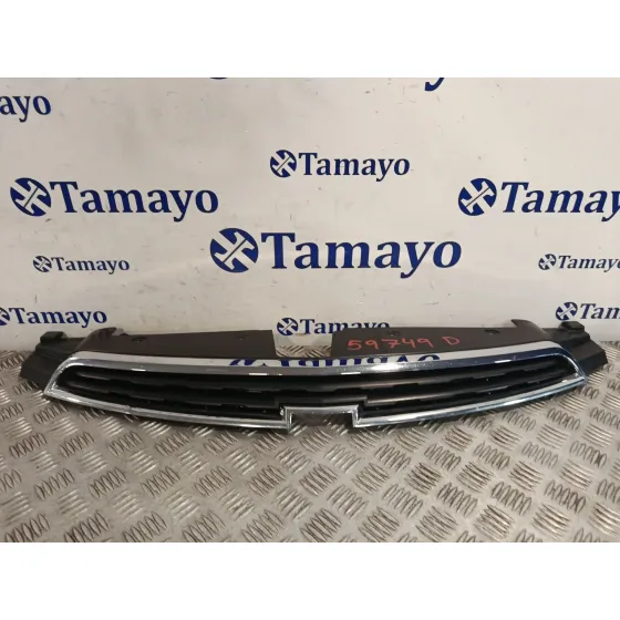 Rejilla Delantera para Chevrolet Cruze Hatchback (J305)
