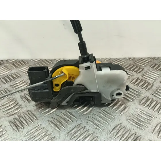 Cerradura Puerta Delantera Izquierda para Chevrolet Cruze Hatchback (J305)