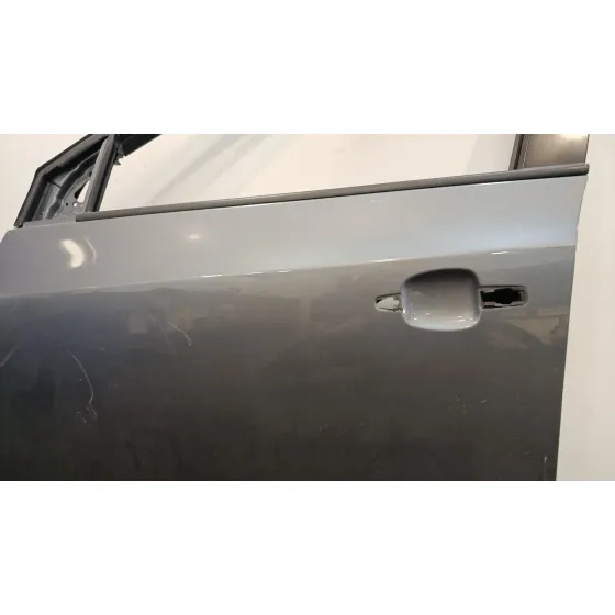 Puerta Delantera Izquierda para Chevrolet Cruze Hatchback (J305)