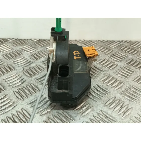 Cerradura Puerta Trasera Derecha para Chevrolet Cruze Hatchback (J305)