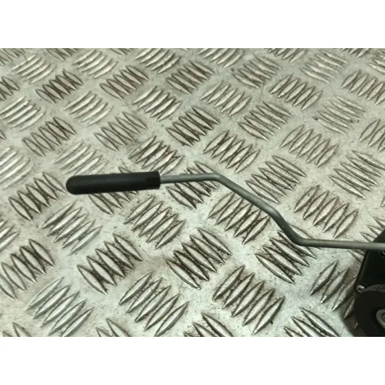 Cerradura Puerta Trasera Izquierda para Chevrolet Cruze Hatchback (J305)