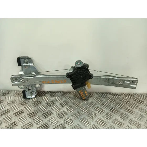 Elevalunas Trasero Izquierdo para Chevrolet Cruze Hatchback (J305)