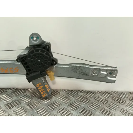 Elevalunas Trasero Izquierdo para Chevrolet Cruze Hatchback (J305)