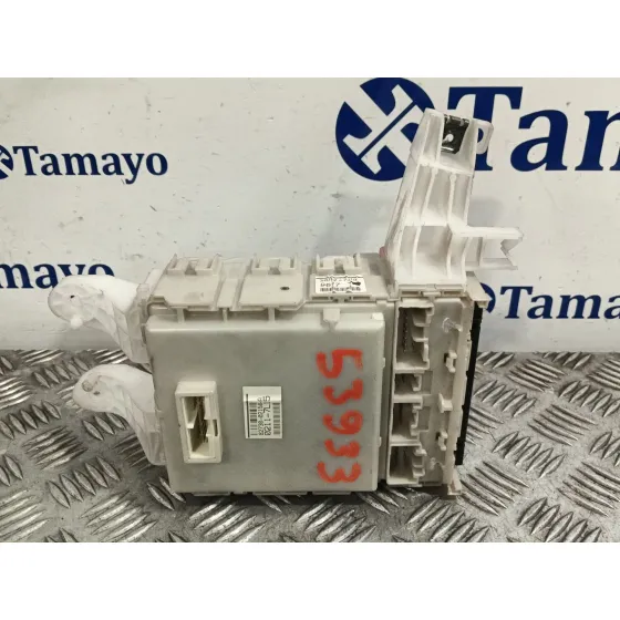 Caja Reles / Fusibles para Toyota Auris