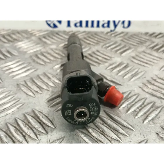 Inyector para Nissan Primera Berlina (P12)