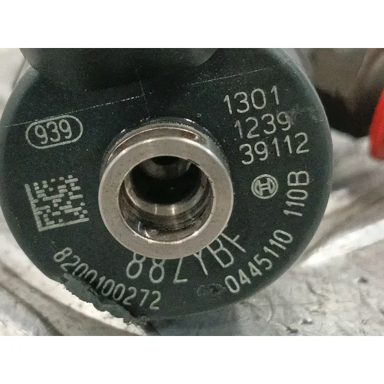 Inyector para Nissan Primera Berlina (P12)