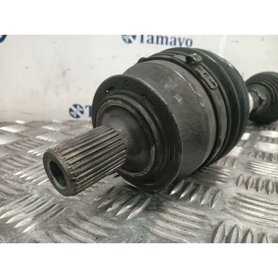 Transmision Delantera Izquierda para Mercedes-Benz Clase A (W176)