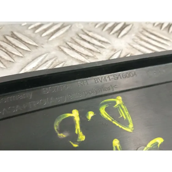 Moldura para Ford Kuga I