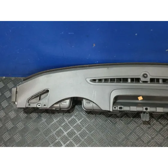 Moldura para Ford Kuga I