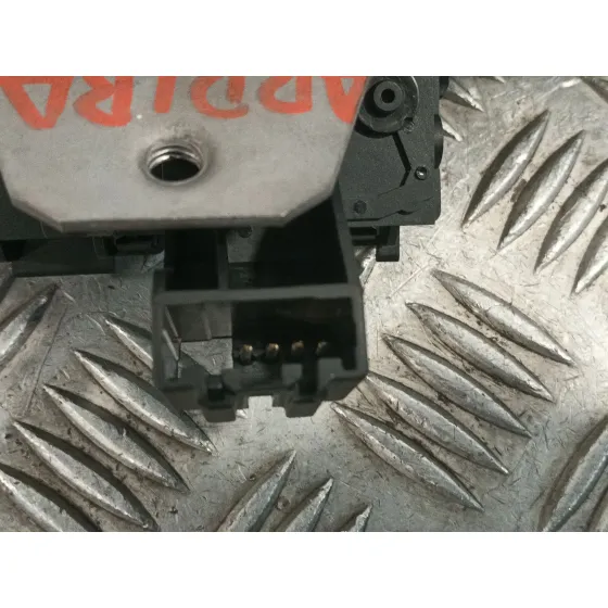 Cerradura Maletero / Porton para Ford Kuga I
