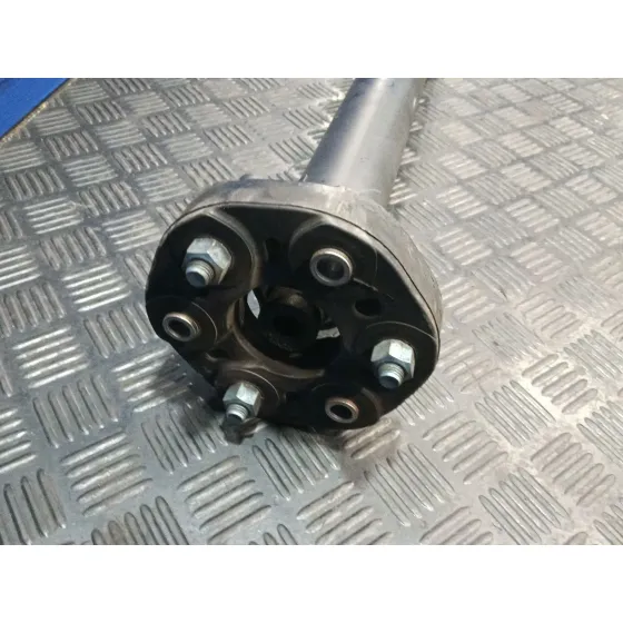 Transmision Central Trasera para Mercedes-Benz Clase C (W205)