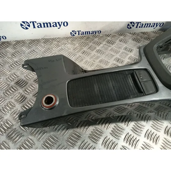 Consola Central para Ford Kuga I