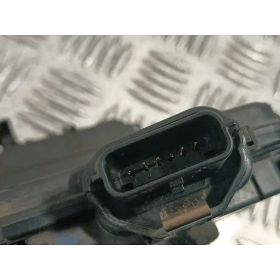Cerradura Puerta Trasera Derecha para Renault Clio Iv (Bh_)