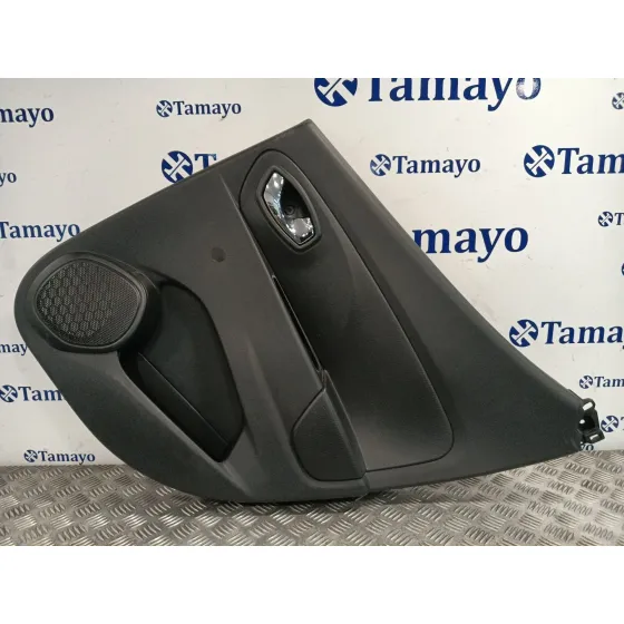Guarnecido Puerta Trasera Derecha para Renault Clio Iv (Bh_)