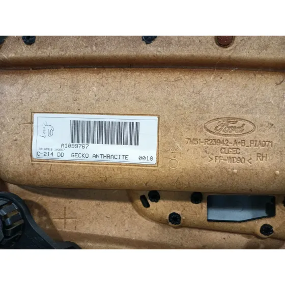 Guarnecido Puerta Delantera Derecha para Ford Kuga I